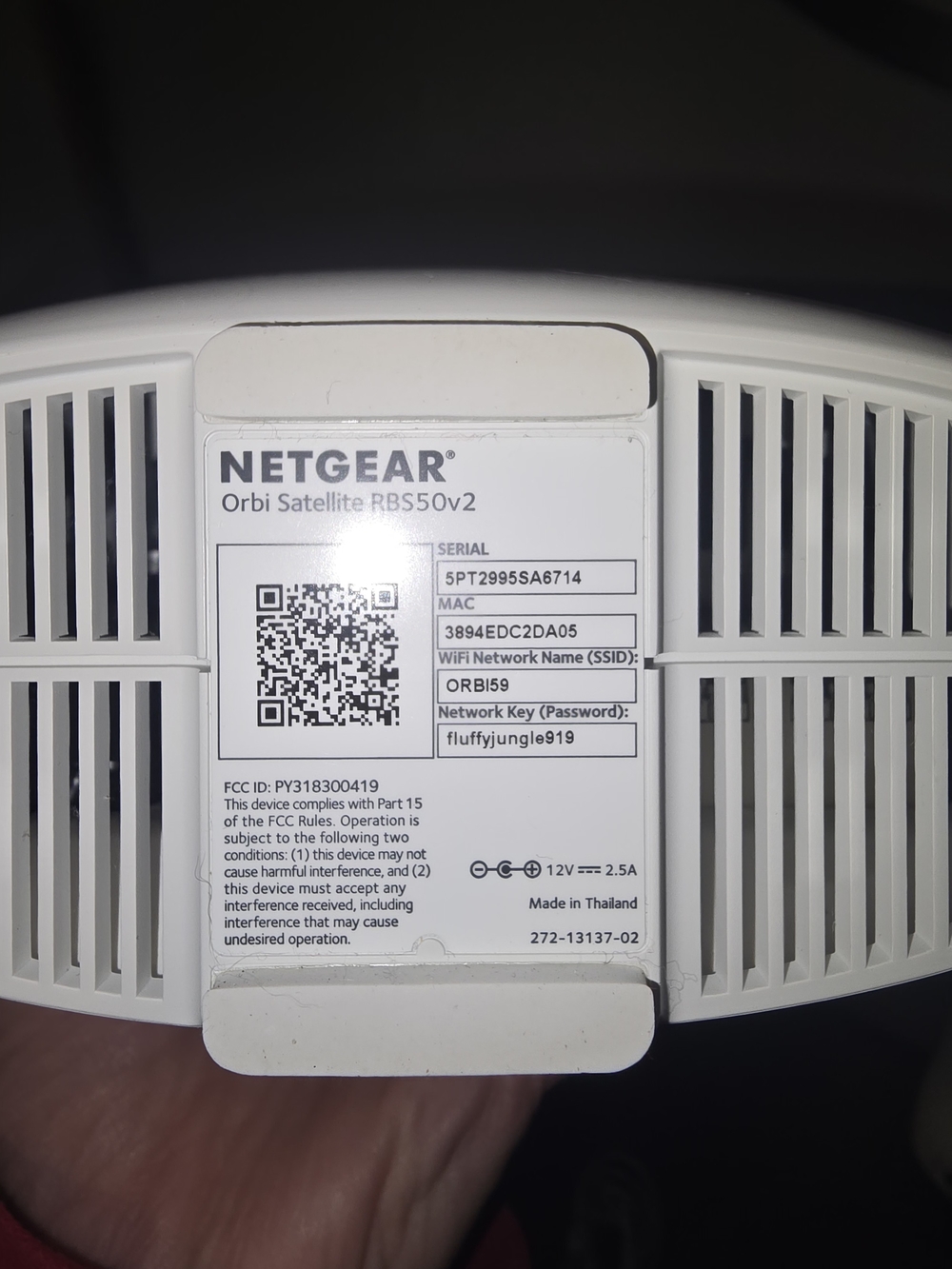 NETGEAR Orbi Router RBR50 and Satellite RBS50 Home Mesh WiFi AC3000 - Picture 9 of 10
